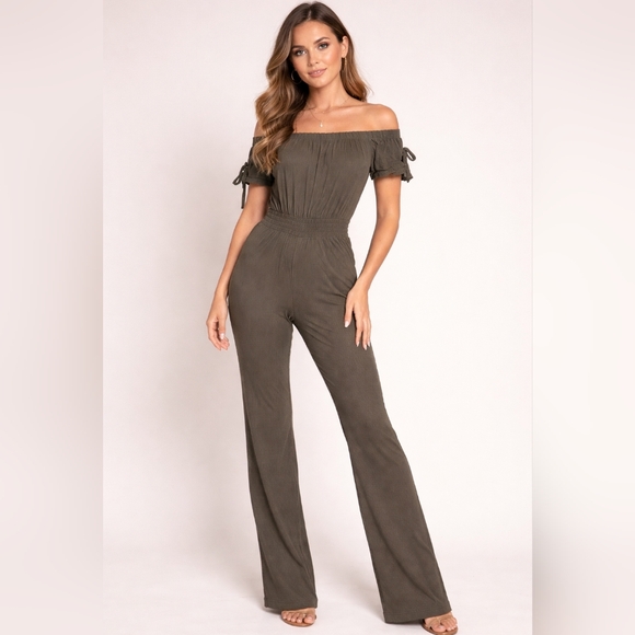 Derek Heart Pants - ✨ Olive Off-Shoulder Jumpsuit | New With Tags ✨